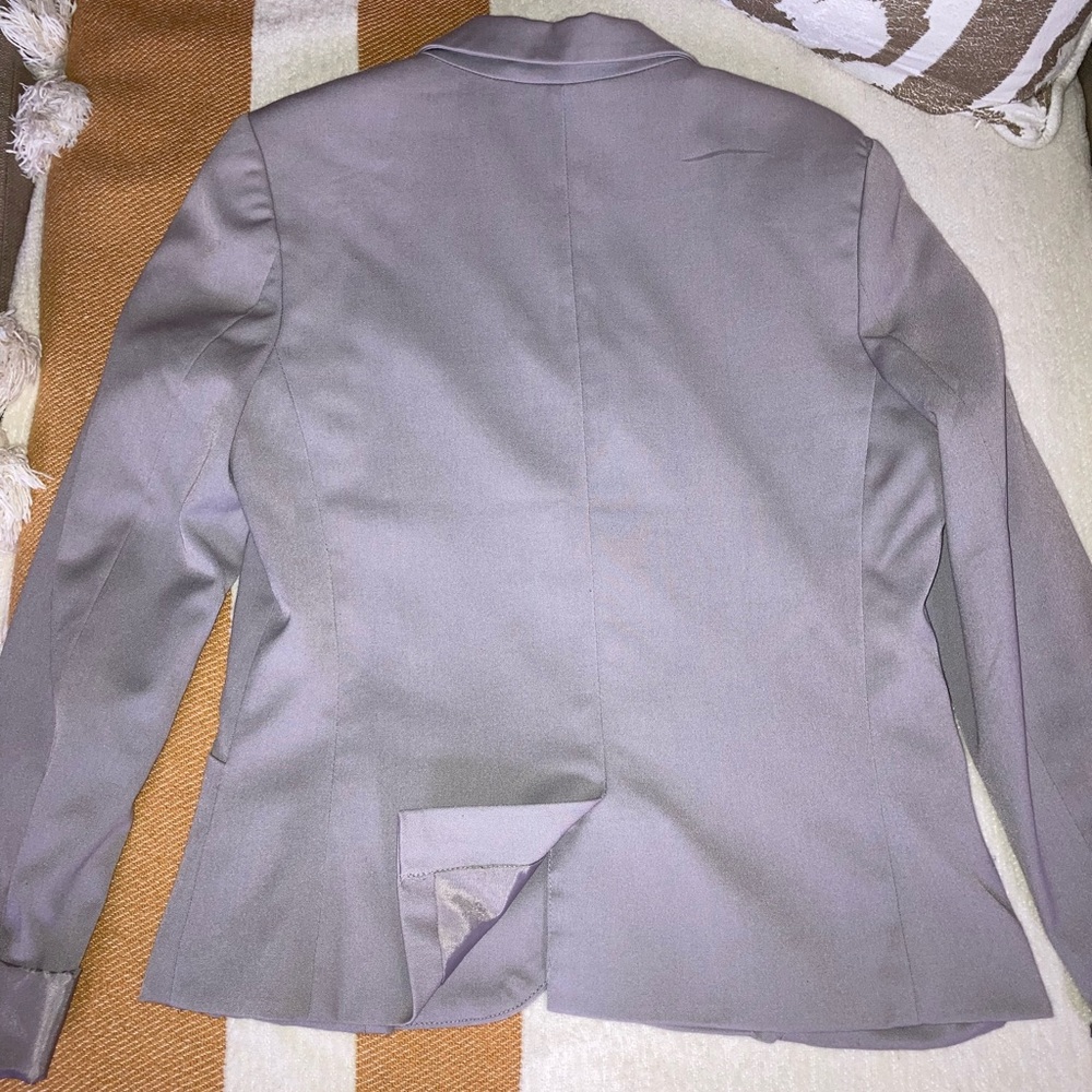 H&M Blazer - Picture 2 of 6